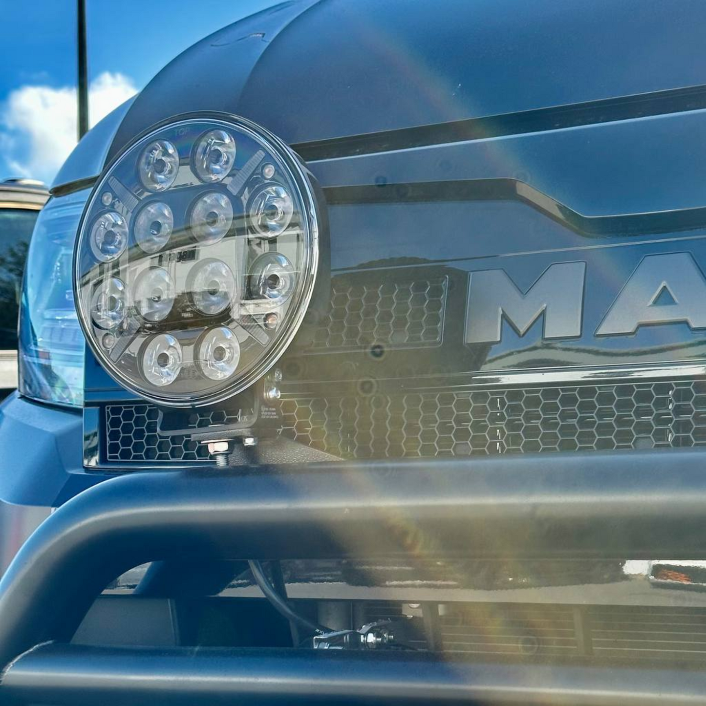 Voor MAN TGE Frontgrille Honingraat Inzetstukken | Custom Van Grille Upgrade – Van-X