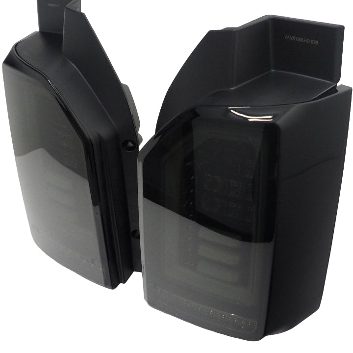 VW T6 Gerookte achterklep LHD Wit-Bars Europese linksgestuurde bestelwagen alleen sequentiële indicator