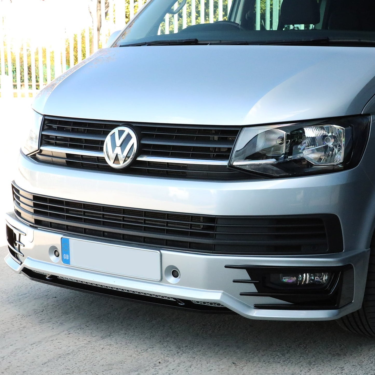 VW T6 Transporter voorbumper Sportline-stijl spoiler + splitter Geverfd en klaar om te passen in 3 kleuropties