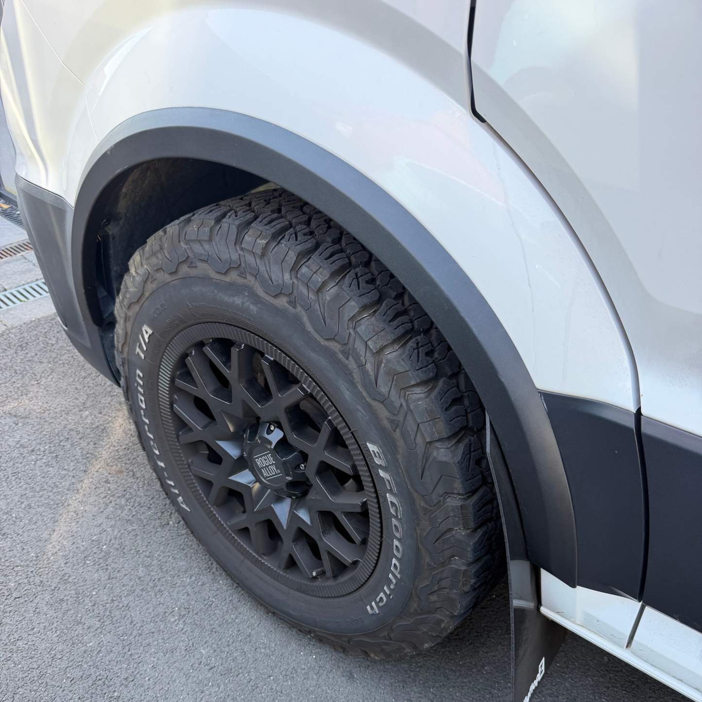 For VW New Crafter / MAN TGE Wheel Arch Protectors 4pcs – Textured Finish - Heavy Duty Flexible OEM+ No Cut Kit