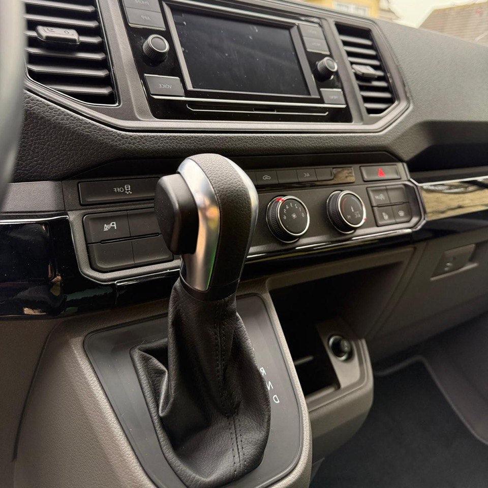 Voor nieuwe VW Crafter LHD onderste dashboardstylinglijsten - glanzend zwart (set van 6) | Van-X