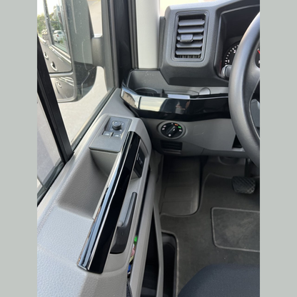 Voor MAN TGE LHD Onderste Dashboard Styling Trims - Glanzend Zwart (Set van 6) | Van-X