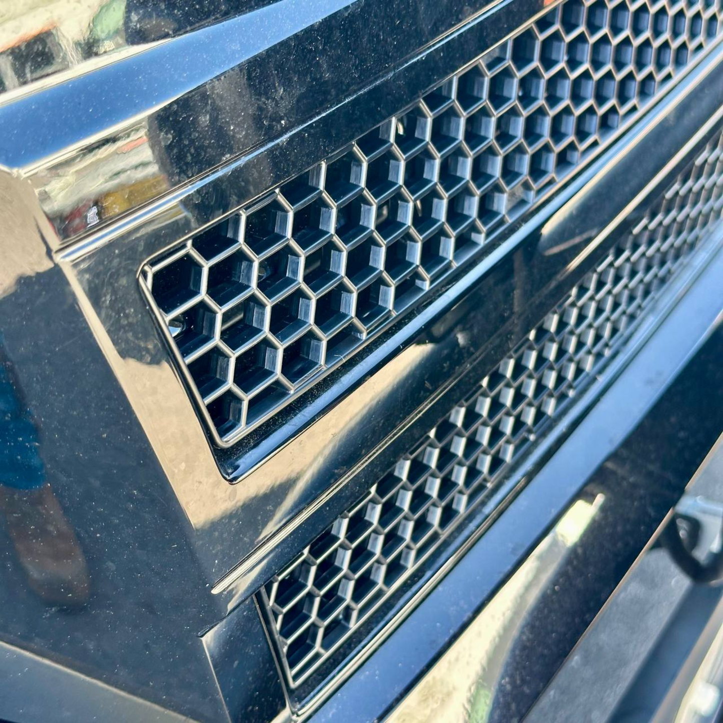 Voor MAN TGE Frontgrille Honingraat Inzetstukken | Custom Van Grille Upgrade – Van-X