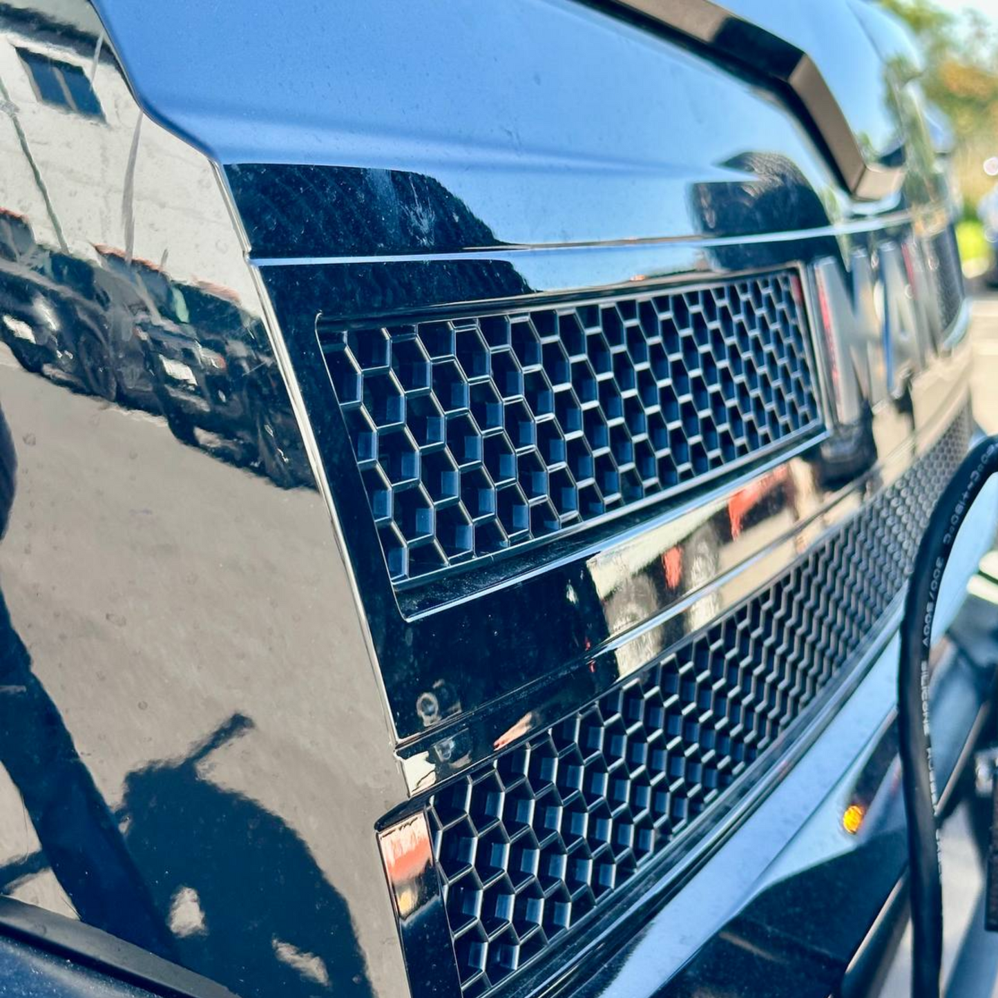 Voor MAN TGE Frontgrille Honingraat Inzetstukken | Custom Van Grille Upgrade – Van-X