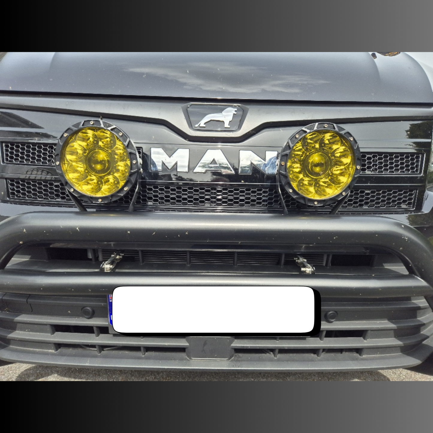 Voor MAN TGE Frontgrille Honingraat Inzetstukken | Custom Van Grille Upgrade – Van-X