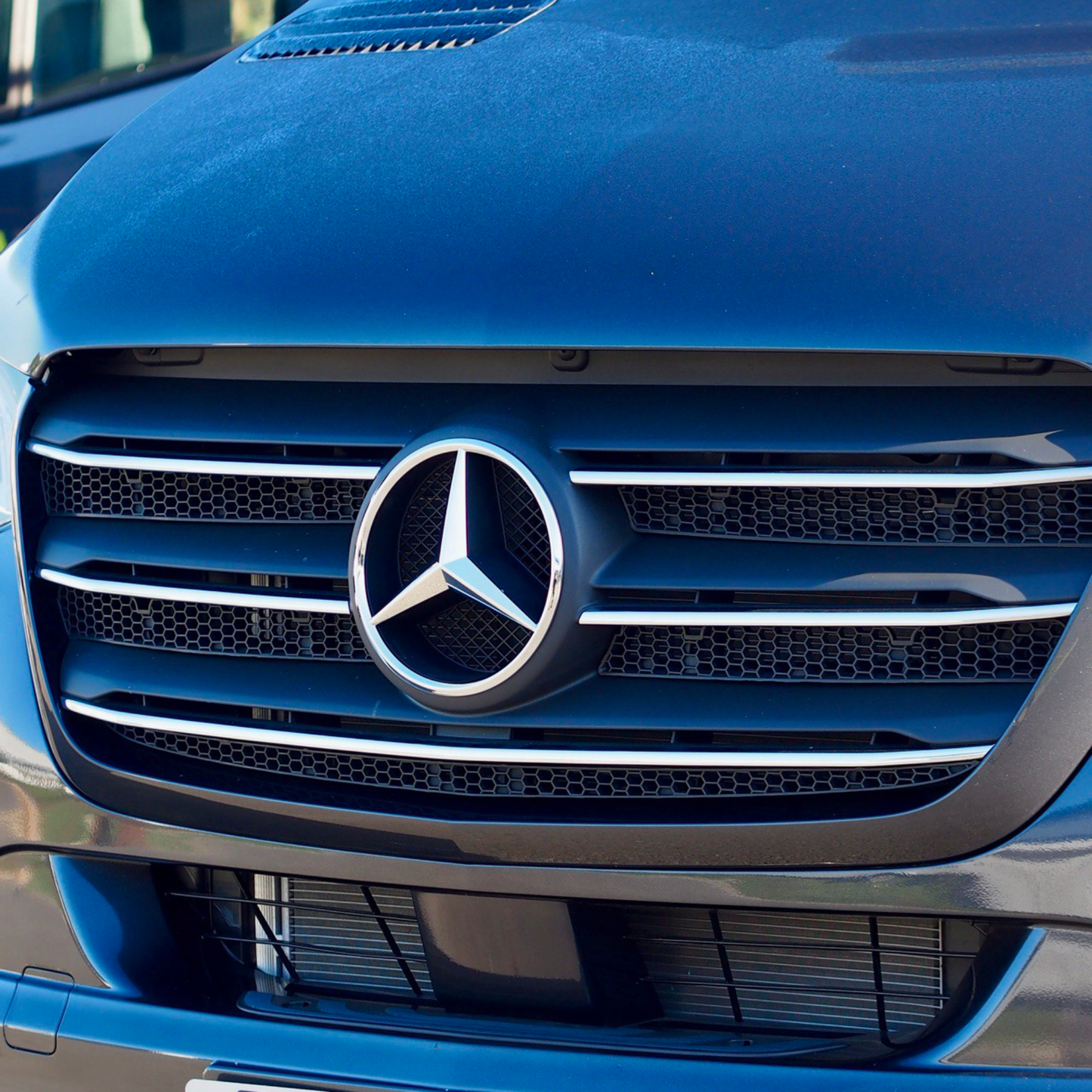 Voor Mercedes Sprinter 907 Honingraat Bovenste Grille Mesh Set - 5-delige Set | Van-X
