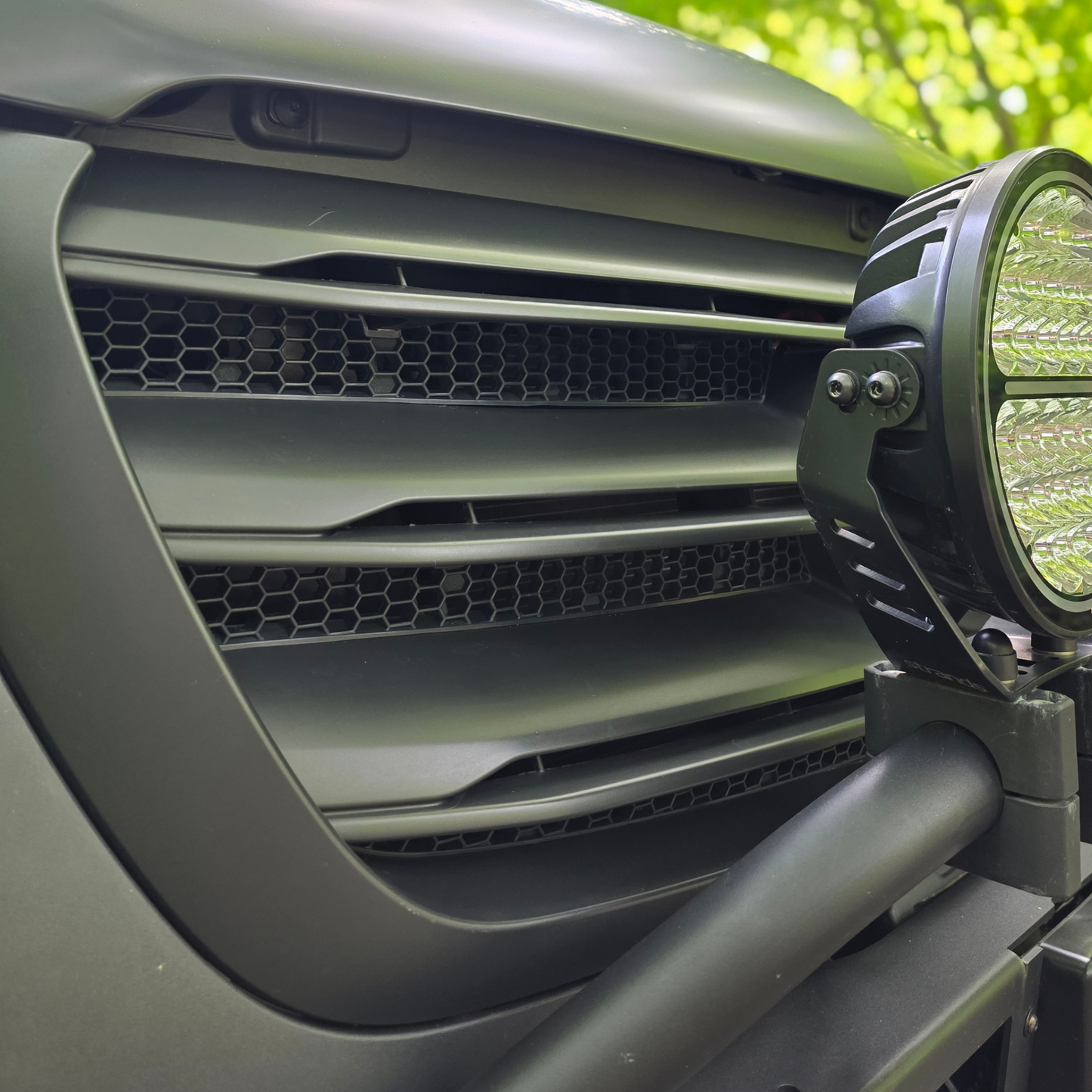For Mercedes Sprinter 907 Honeycomb Upper Grille Mesh Set - 5 Piece Kit | Van-X