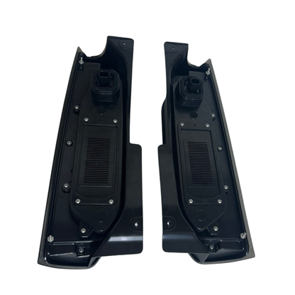 Voor de nieuwe Transit Custom 2024–2026 Van-X: volledig LED-achterlichten met getinte lenzen (upgrade).