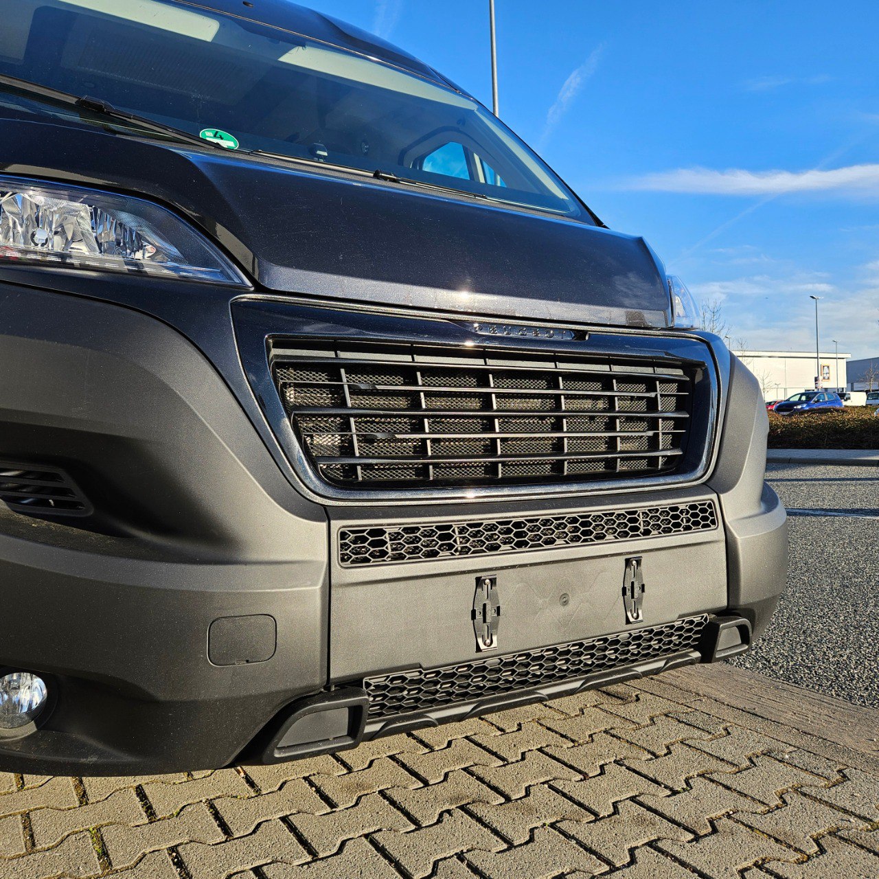 Vauxhall Movano Bumper Honingraat zonder Parkeersensoren - Mat Zwart