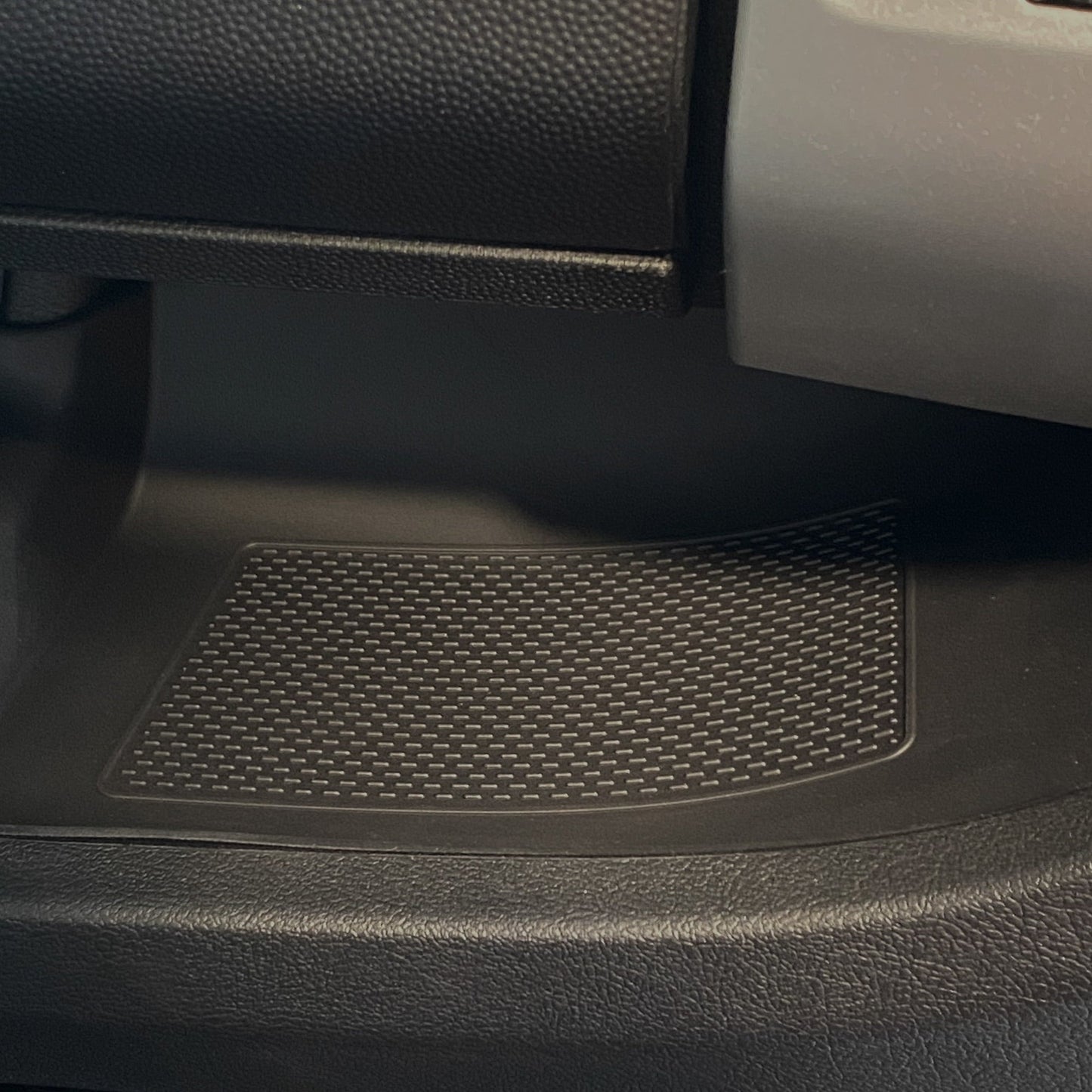 Peugeot Boxer Onderdashboard Rubberen inzetstukken/matten Zwart LHD