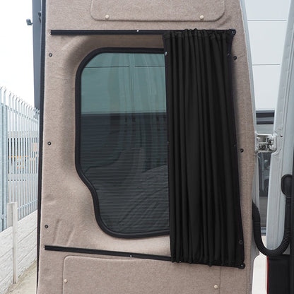 MAN TGE / New Crafter Premium 1 x Barndoor-gordijnen Camperconversie Blackout Van-X