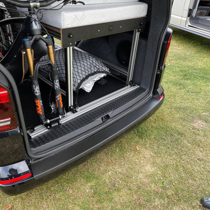 VW T6.1 V3 achterklep drempelafdekking camperombouwonderdelen inclusief schroeven en doppen