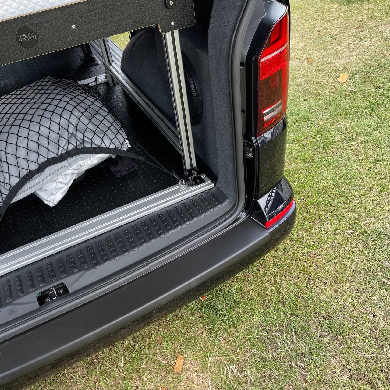 VW ID Buzz Achterspoiler voor achterklepmodel VW ID Buzz Achterspoiler voor achterklepmodel