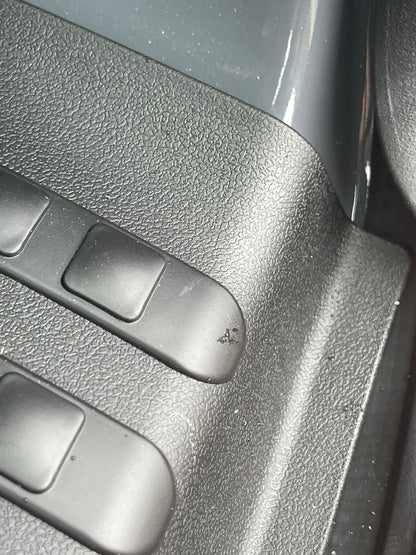 VW T5, T5.1 V3 Barndoor achterdrempelafdekking Camperombouwonderdelen inclusief schroeven en doppen